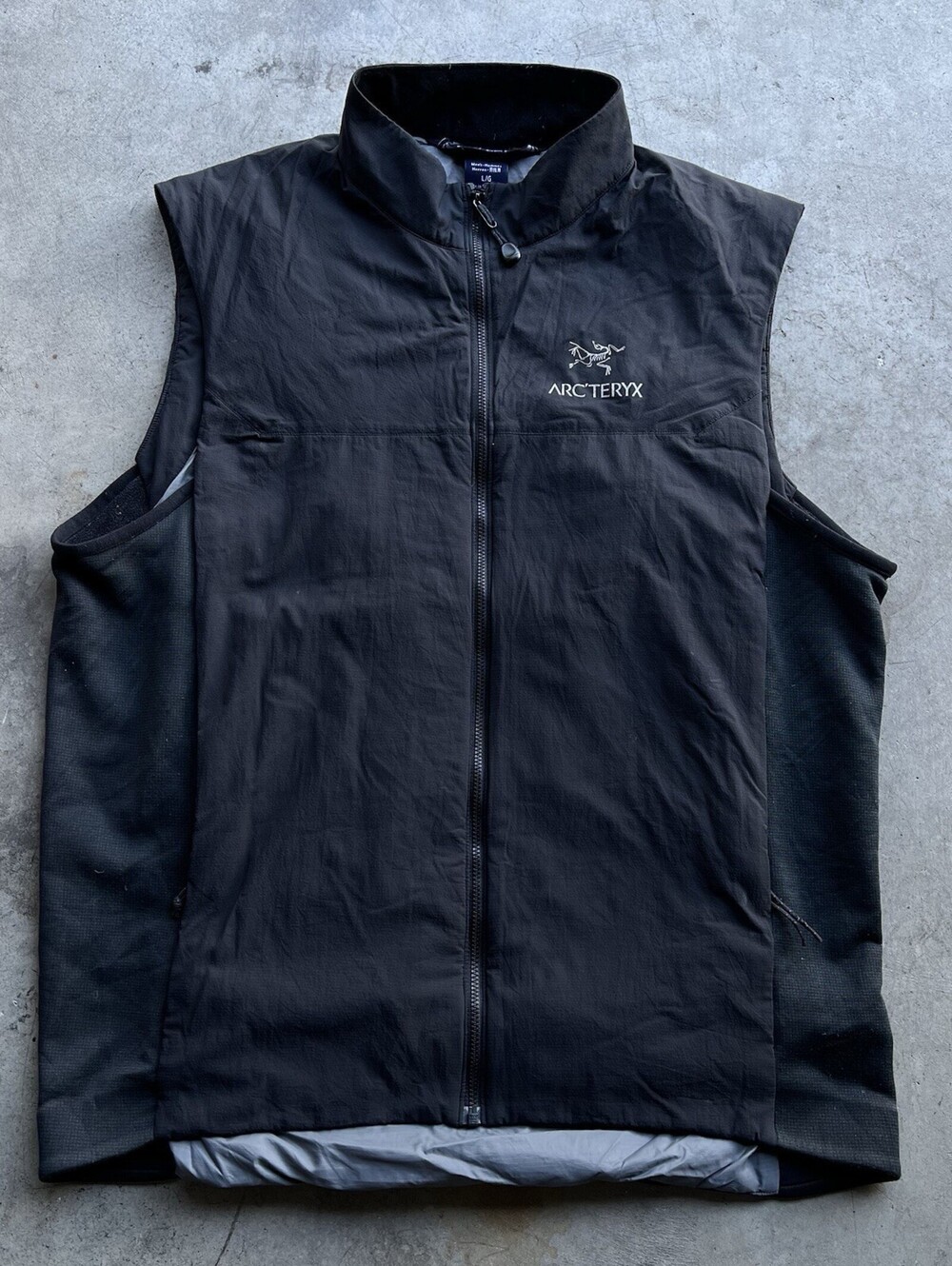 Arc'teryx Vest Jacket Men's L Black Atom Full Zip Light Insulated Warm VTG